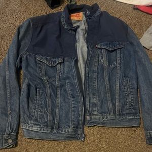 Levi’s Mens jean jacket